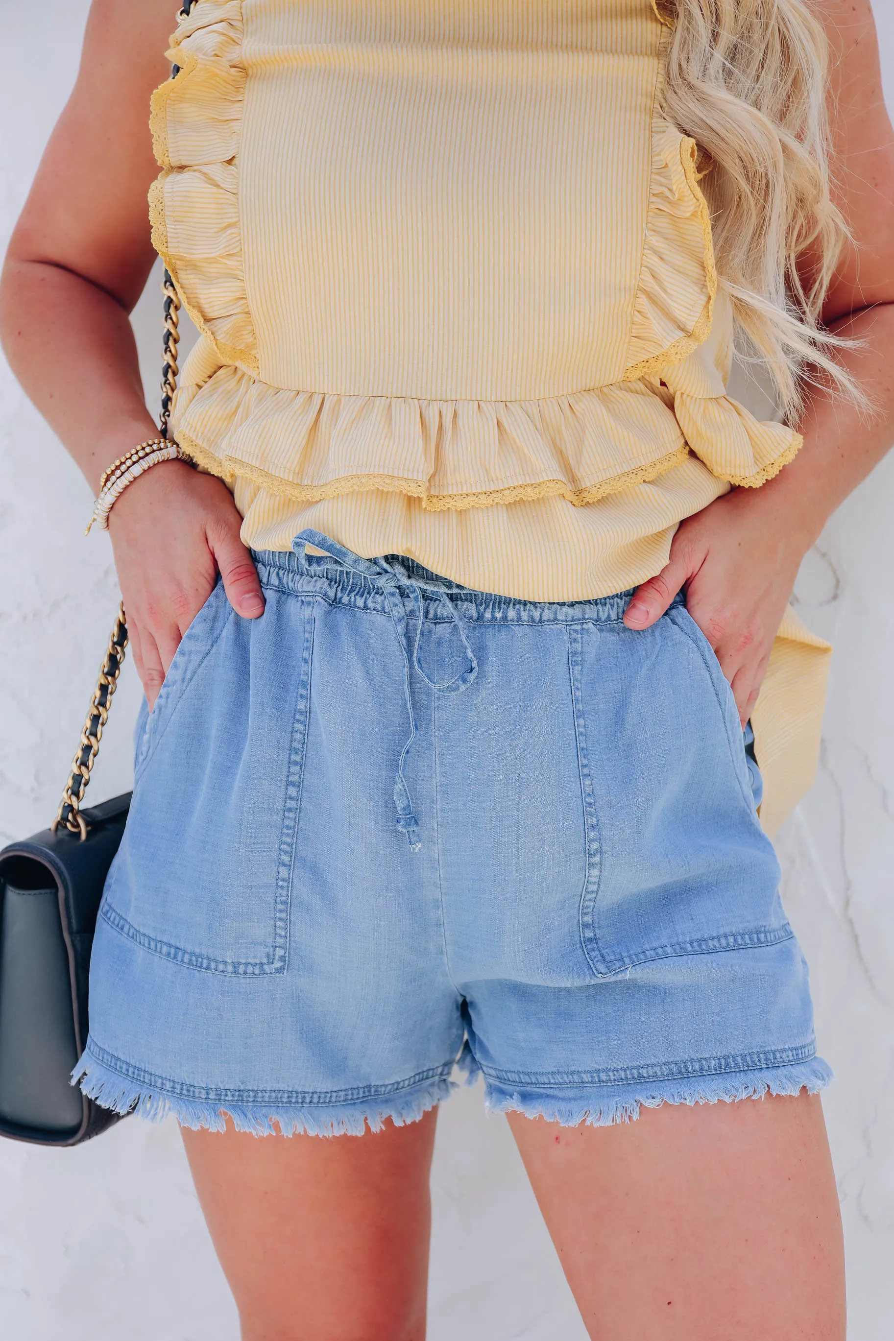 Chambray Drawstring Frayed Shorts