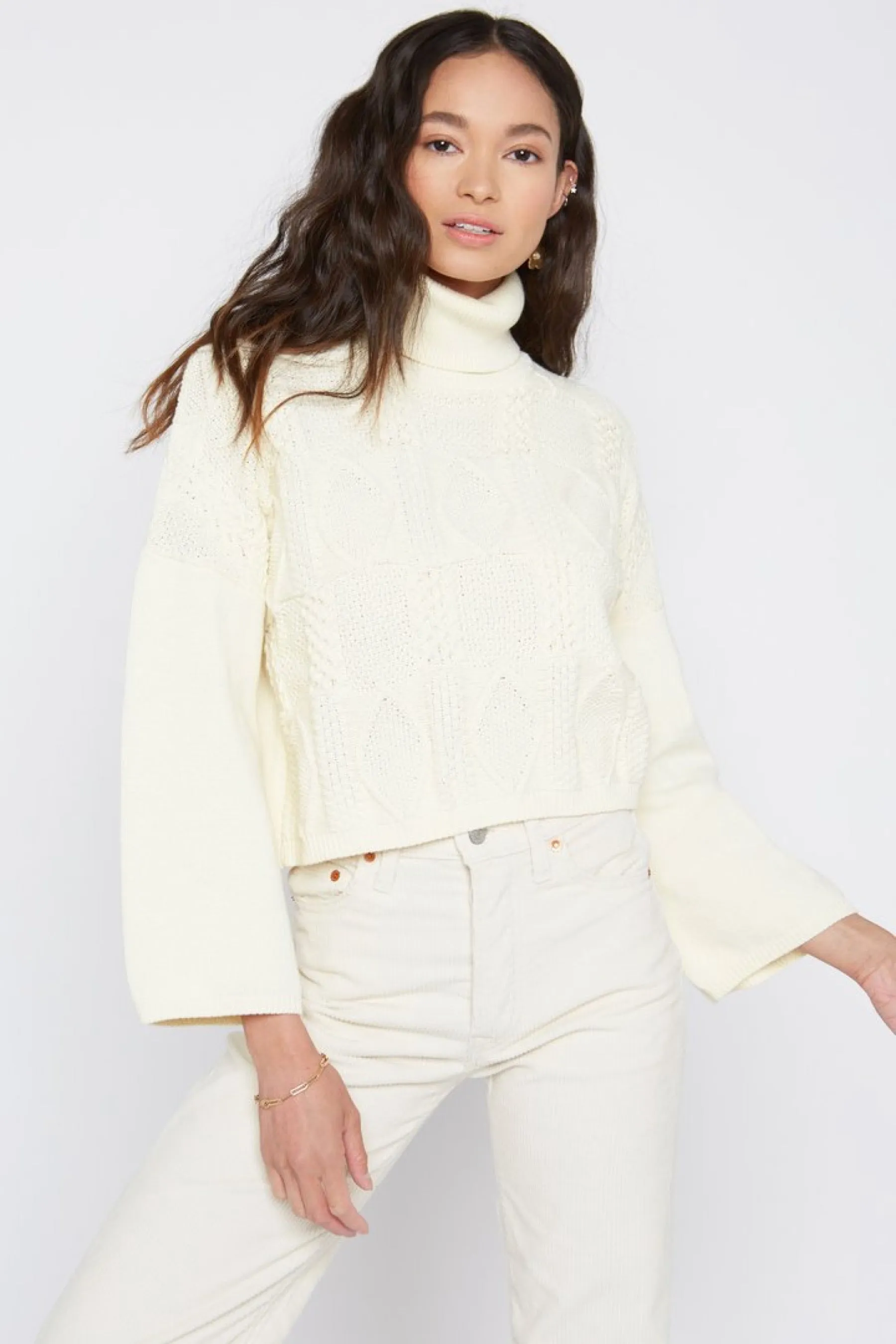 Creme Charlotte Turtleneck