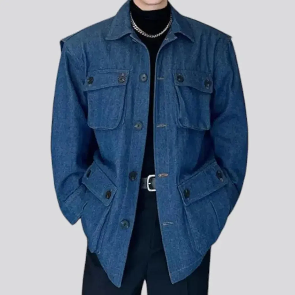 Fashionable cargo pockets men's denim jacket