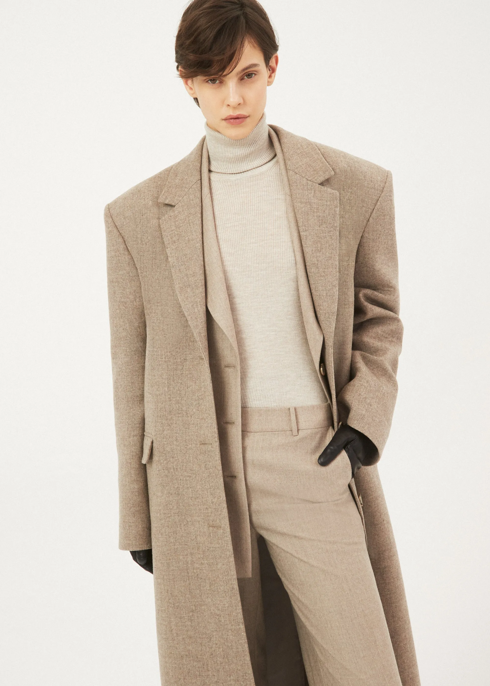 Single-breasted long wool coat in taupe